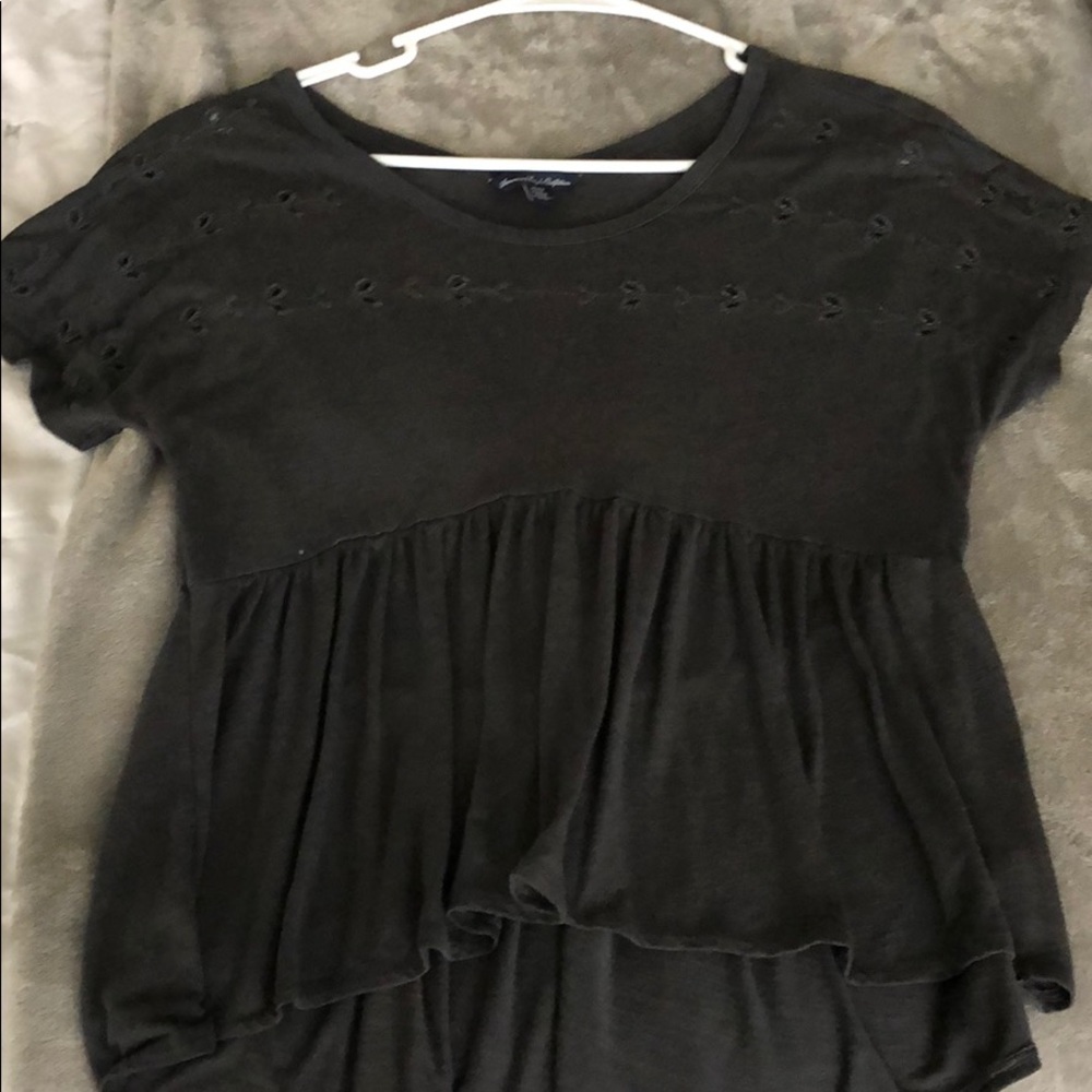 American Eagle grey baby doll top